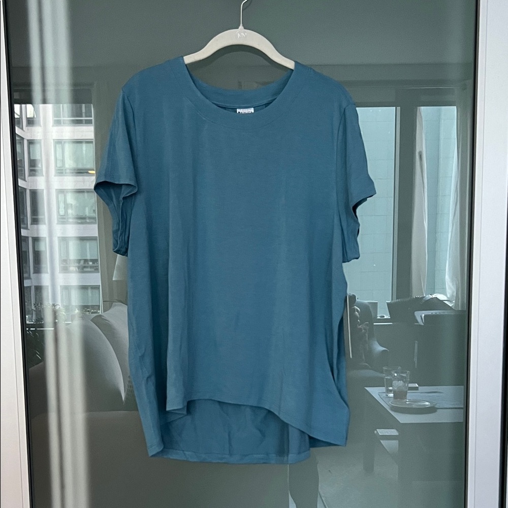 NWT Athleta Teal Tee